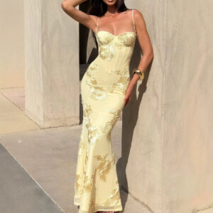 Flower-decorated Evening Dress High-end Banquet Elegant Slimming Garments Apparel / Clothing